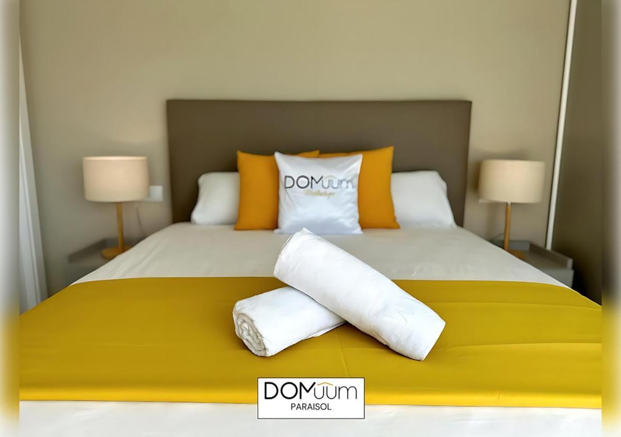 Domuum Holidays - Paraisol Family Home 萨洛 外观 照片