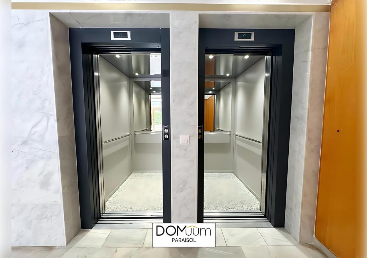 Domuum Holidays - Paraisol Family Home 萨洛 外观 照片