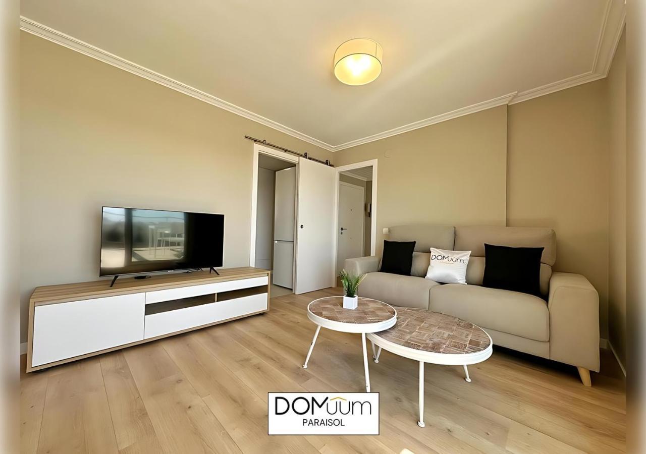 Domuum Holidays - Paraisol Family Home 萨洛 外观 照片