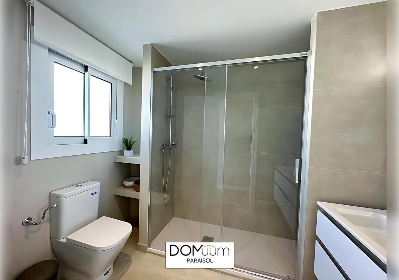 Domuum Holidays - Paraisol Family Home 萨洛 外观 照片